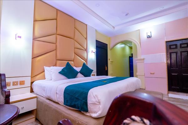 Royal Suite